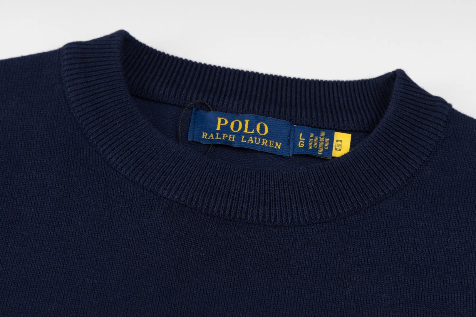 P206 #R80 Ralph Lauren Knitted Pony Embroidered Round Neck Pullover Sweater Official Website Synchronized Same Style for Men and Women Sizes: S-XL Color: White Blue Khaki Army Green Dark Gray Gray Navy Red Label Navy Blue White Label Black White Label Black Red Label Classic Cotton Yarn 100% White Cotton High Quality Goods Classic styles have always been popular! The workmanship details are very good! The simple round neck pullover sweater is always the standard, with classic brand embroidery on the chest! All major stars have the same style! Best for couples. High quality goods! Xinjiang cotton micro-elastic and smooth fabric has excellent quality. Pure cotton is soft and skin-friendly. Size: S M L